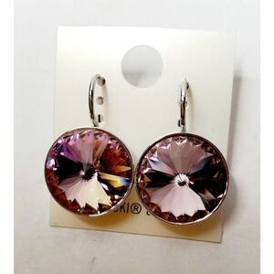 New! Swarovski Element earrings Light Purple. Wedding. Party. Bling. Sparkling.